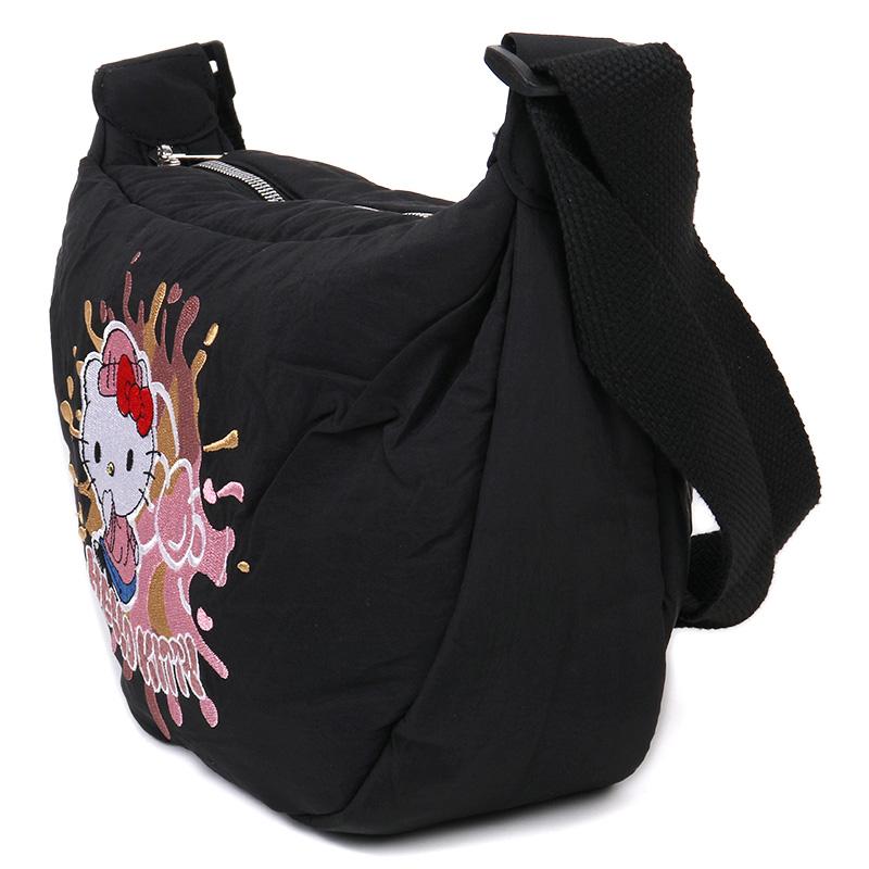 ハローキティ 刺しゅうラウンドショルダーバッグ 軽量ナイロン
