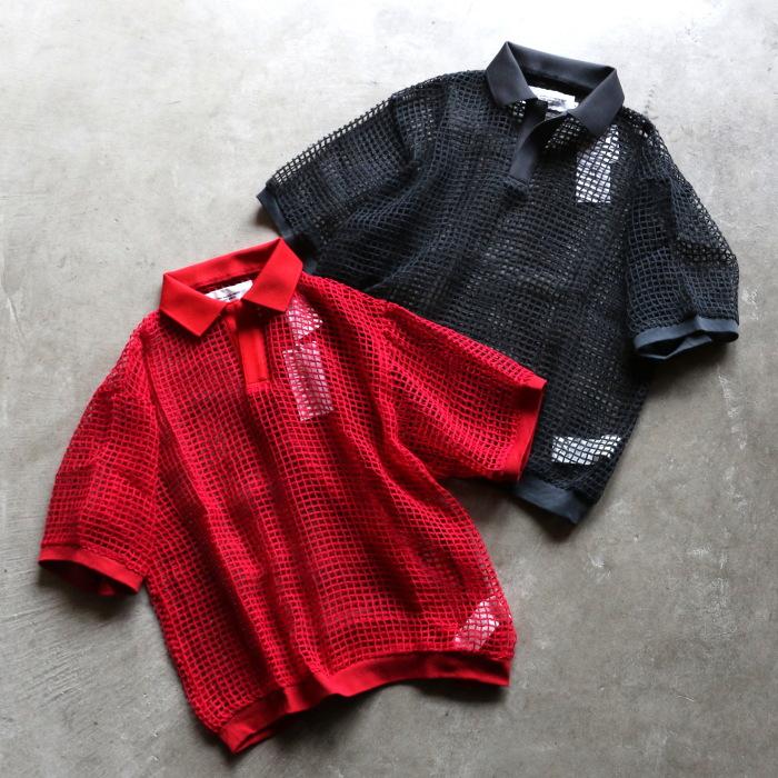 ジョンメイソンスミス トップス JOHN MASON SMITH スクエア メッシュ スキッパー ポロ SQUARE MESH SKIPPER POLO レッド/チャコール 2色展開 2026春夏新作 | JOHN MASON SMITH