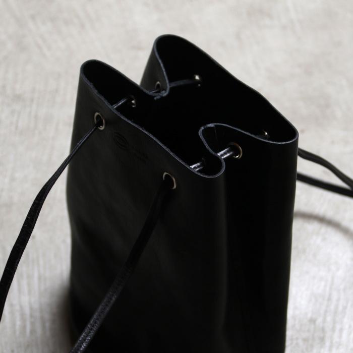 ANNAK 黒 レザー 巾着バック annak ANNAK（アナック）巾着ショルダーバッグ 2WAY 巾着