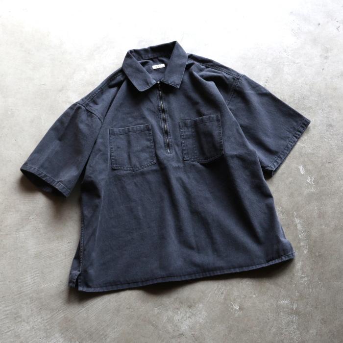 alvana（アルヴァナ） トップス ブラック ツイル ハーフジップ 半袖