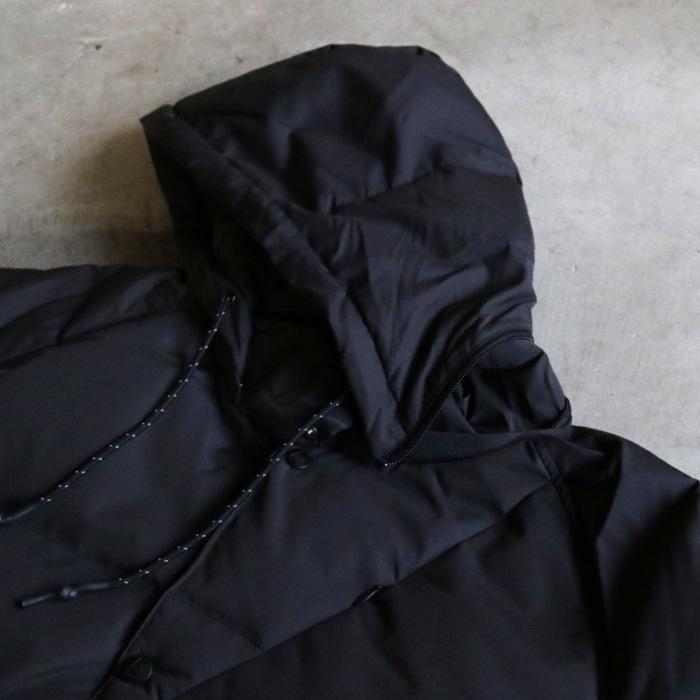 Cape Heights ブラックダウンジャケット Lサイズ Cape HEIGHTS（ケープハイツ） ダウン ジャケット Cape HEIGHTS×TAION