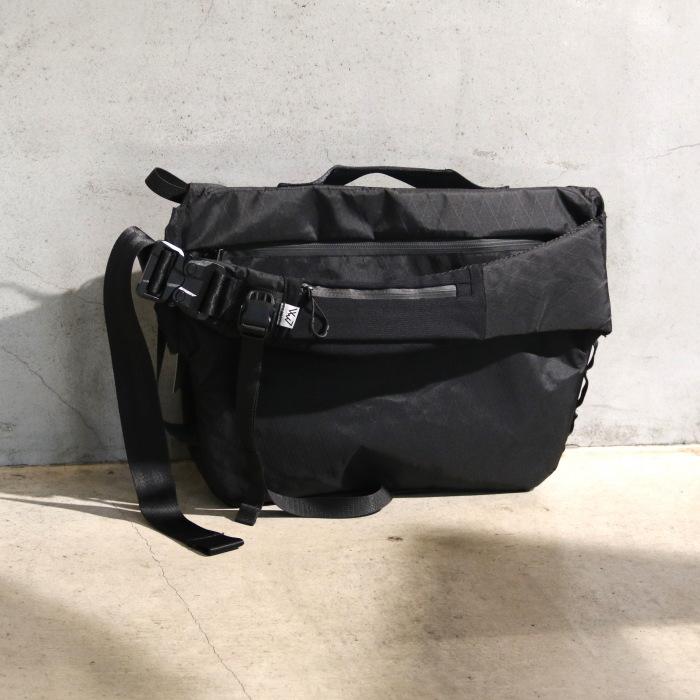 COMFY OUTDOOR GARMENT CMF OUTDOOR GARMENT バッグ 斜め掛け