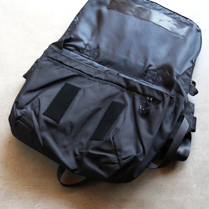 COMFY OUTDOOR GARMENT CMF OUTDOOR GARMENT バッグ 斜め掛け