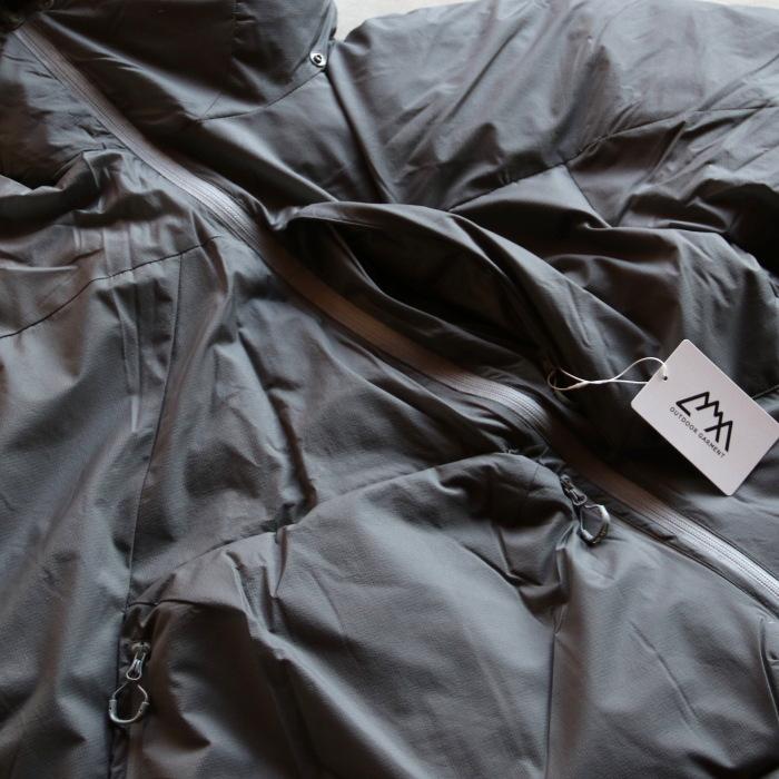 COMFY OUTDOOR GARMENT CMF OUTDOOR GARMENT アウター スラッシュ