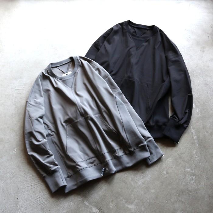 COMFY OUTDOOR GARMENT CMF トップス ソフトシェル スエット シャツ