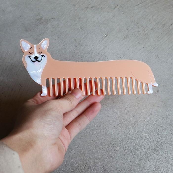 ククシュゼット 正規商品 ヘア くし ブラシ コーム かわいい フランス ギフト Coucou Suzette コーギー コーム Corgi Comb ベージュ Beige｜charger｜11