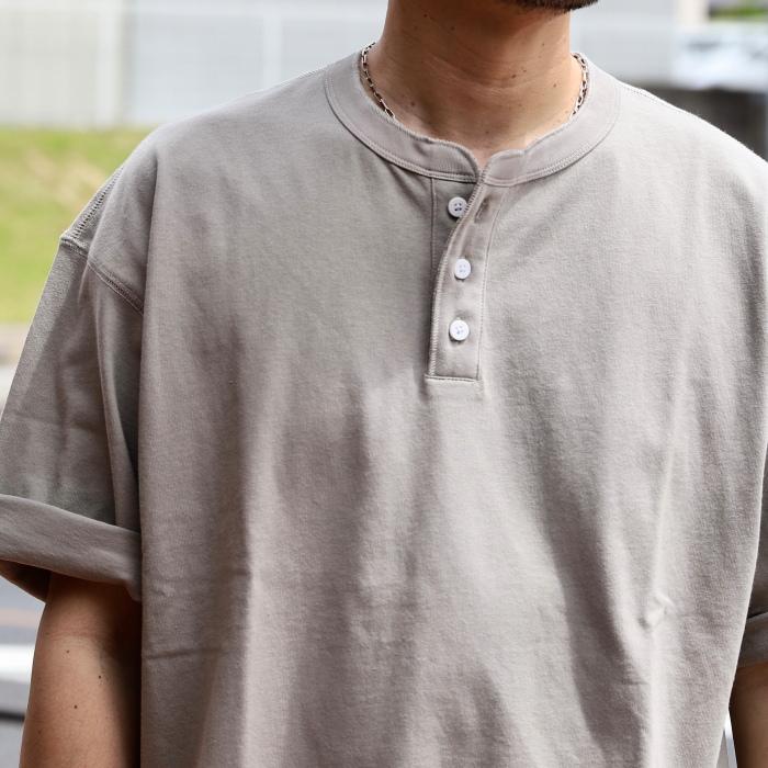 CHARGER トップス チャージャー ビッグ ヘンリーネック Tシャツ Big Henley neck S/S Tee グレージュ/ホワイト Greige/White 2色展開 2024春夏新作｜charger｜14