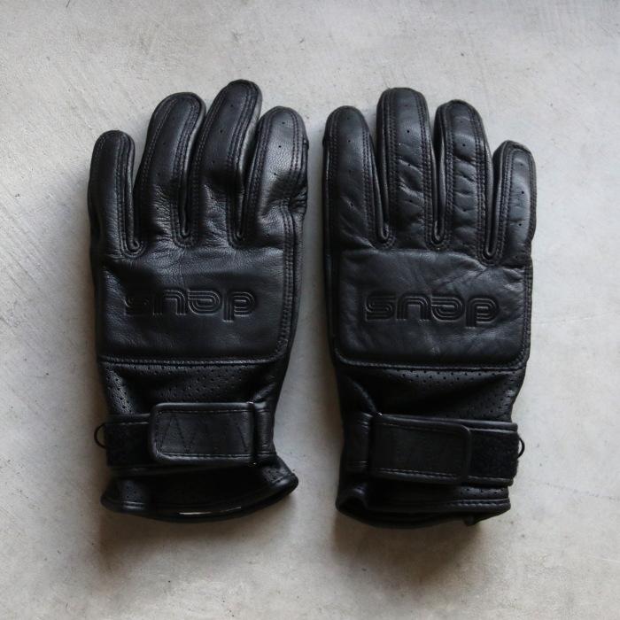 DEUS EX MACHINA（デウスエクスマキナ） SALE 30%OFF デウス グローブ