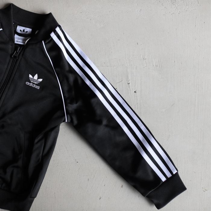 アディダスオリジナルス キッズ Adidas Originals Sstトラックスーツ ジャージ上下セット ブラック ホワイト Black White 秋冬新作 Gd2625 Charger Web Store 通販 Yahoo ショッピング