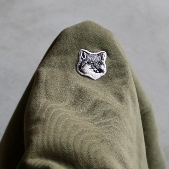 メゾンキツネ パーカー  MAISON KITSUNE グレー フォックスヘッド パッチ フーディー GREY FOX HEAD PATCH CLASSIC HOODIE カーキ2022秋冬新作｜charger｜04