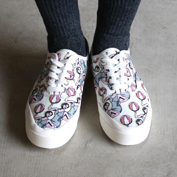 新品未使用☆STRIPED CANVASLACED SNEAKERSメゾンキツネ メゾンキツネ スニーカー レースアップ キャンバス ネイビー