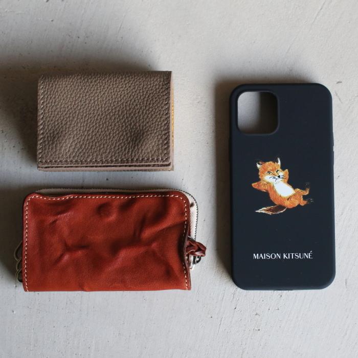 メゾンキツネ iPhoneケース MAISON KITSUNE チラックスiPhoneケース CHILLAX FOX IPHONE CASE クリア/ダークネイビー 2色展開　iPhone 12/12Pro対応｜charger｜20