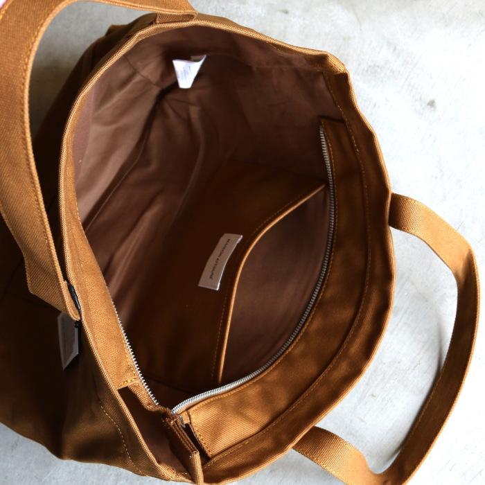 MAISON KITSUNE（メゾン キツネ） バッグ フォックス ヘッド ラージ