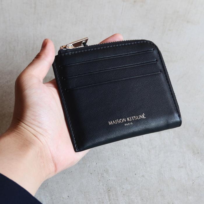 メゾンキツネ カードケース MAISON KITSUNE レザー ジップ カード ホルダー 専用ポーチ付き ZIPPED CARDHOLDER ブラック/ピンク 2色展開 : kuz83550 : Charger.web-store - 通販 - Yahoo!ショッピング メゾンキツネ カードケース MAISON KITSUNE レザー ジップ カード ホルダー 専用ポーチ付き ZIPPED CARDHOLDER ブラック/ピンク 2色展開 : kuz83550 : Charger.web-store - 通販 - Yahoo!ショッピング