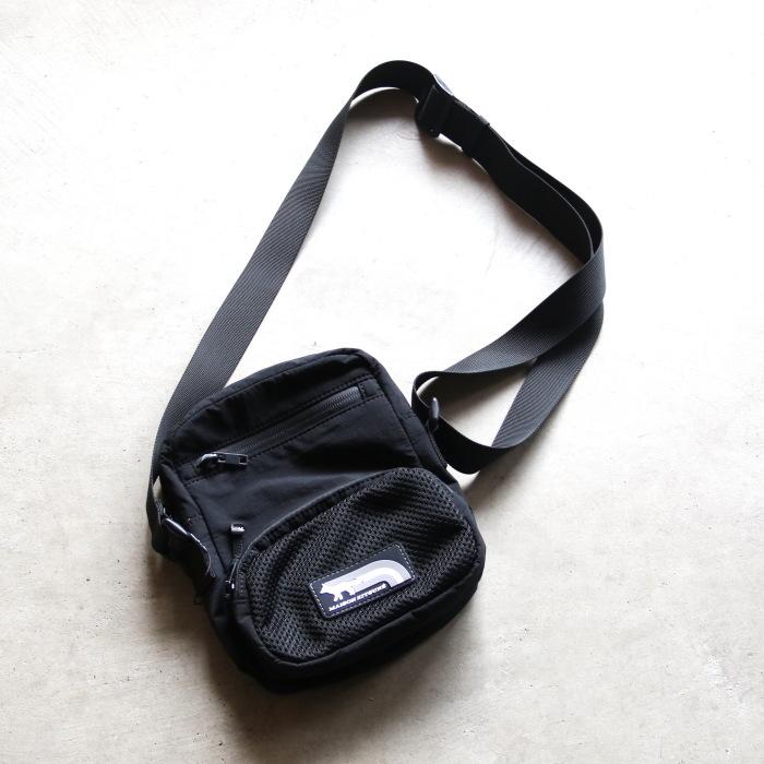 MAISON KITSUNE メゾンキツネ バッグ フラッシュ フォックス MAISON KITSUNE メゾンキツネ バッグ フラッシュ フォックス