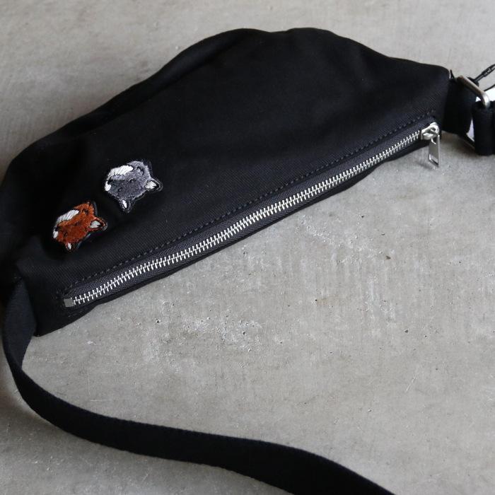 MAISON KITSUNE（メゾン キツネ） バッグ ショルダー ダブル ボールド