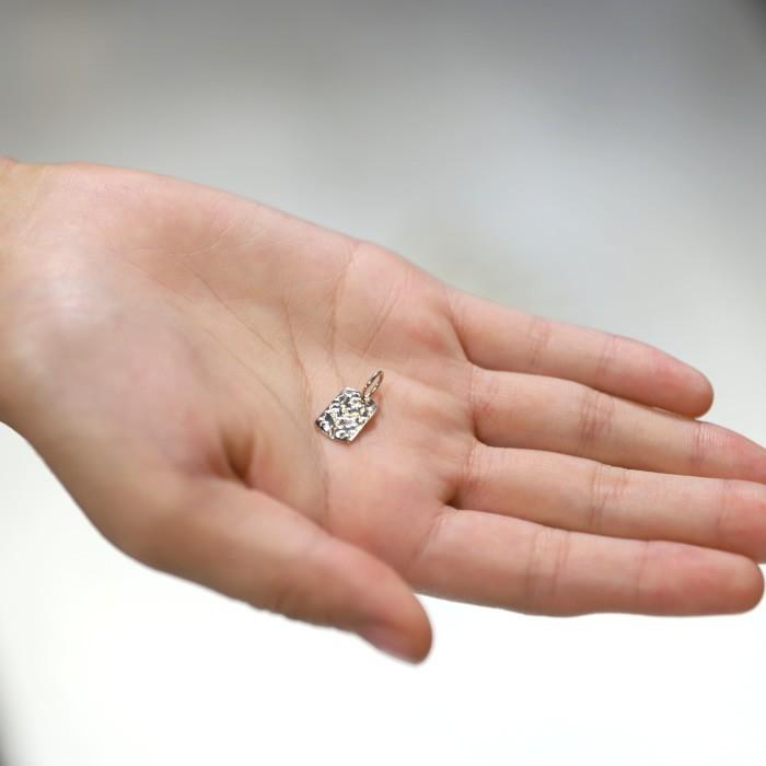 Suman Dhakhwa（スーマンダックワ） ペンダント ロータス カーブド