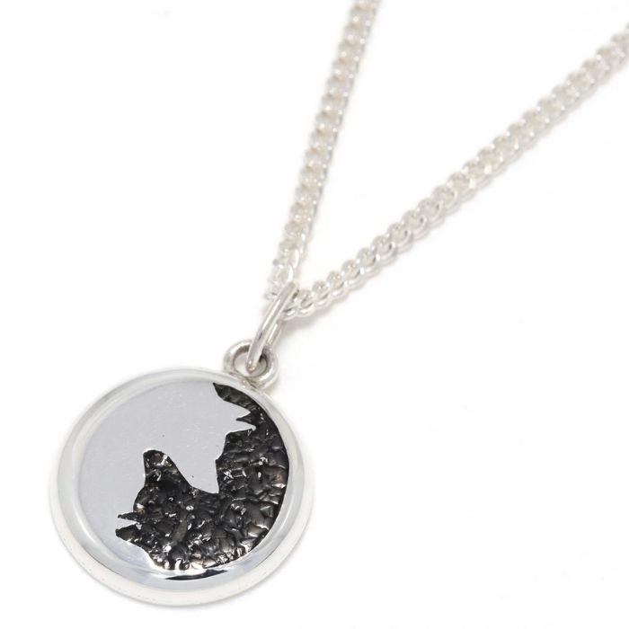 Suman Dhakhwa（スーマンダックワ） ジュエリー ネックレス ギフト