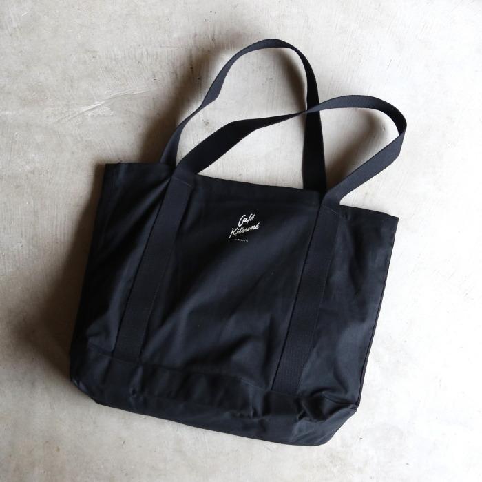 メゾンキツネ トートバッグ MAISON KITSUNE カフェ キツネ コーヒーカップ トートバッグ CAFE KITUNE COFFEE CUP TOTE BAG ブラック BLACK 2024春夏新作｜charger｜04