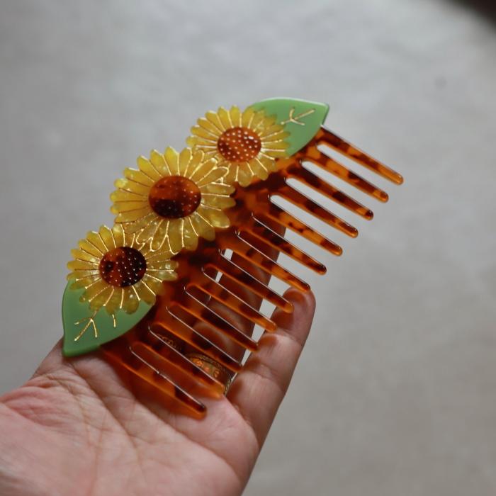 ククシュゼット 正規商品 ヘア くし ブラシ コーム 花 かわいい Coucou