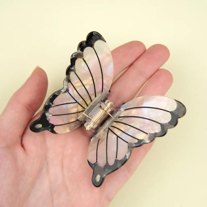 ククシュゼット 正規商品 ヘア アクセ クリップ 蝶 虫 かわいい ギフト