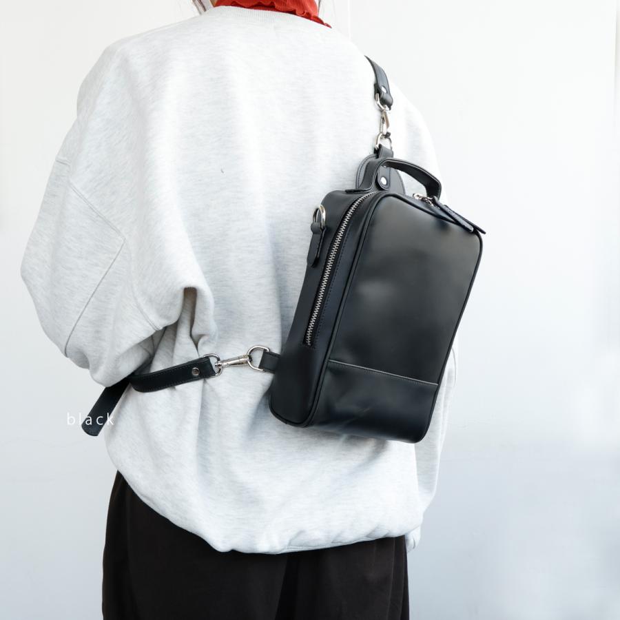 Charis Poche（カリスポシェ） レザーバッグ レディース 本革 リュック 