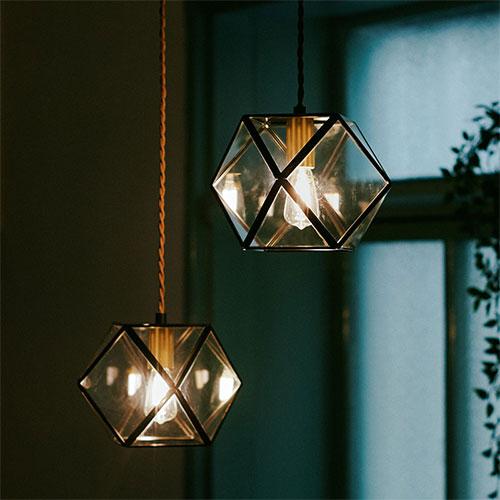 照明♡滴型ガラスシェード天井照明♡最終値下げ ペンダントライト 1灯 E17 ガラスシェード 真鍮 北欧 モダン 吊り下げ