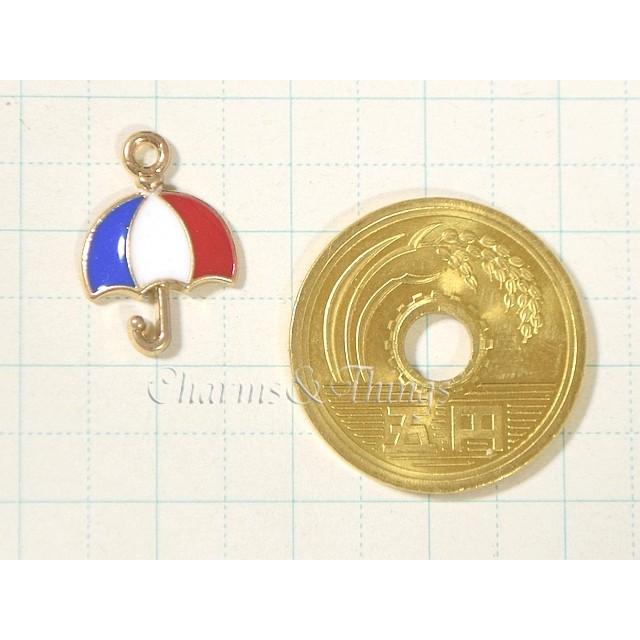 傘のチャーム トリコロール アンブレラ 3個入 アクセサリーパーツ エポチャーム ピアス素材 Sc428 Charms And Things 通販 Yahoo ショッピング