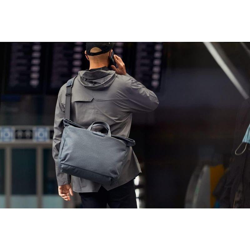 Bellroy System Work Bag、耐水性織布のメッセンジャーバッグ（15 