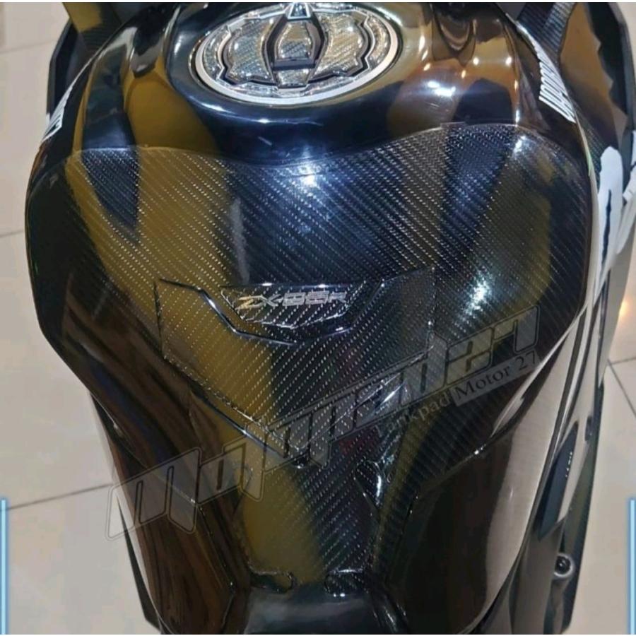 KAWASAKI ZX25R カスタム カーボン調 タンクパッド タンクカバー KAWASAKI ZX25R カスタム カーボン調 タンクパッド タンクカバー