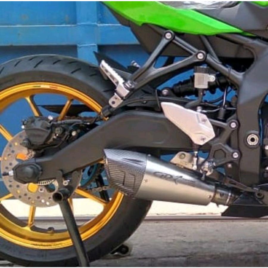 KAWASAKI ZX25R NINJA ショートマフラー アンダーマフラー フル KAWASAKI ZX25R NINJA ショートマフラー アンダーマフラー フル