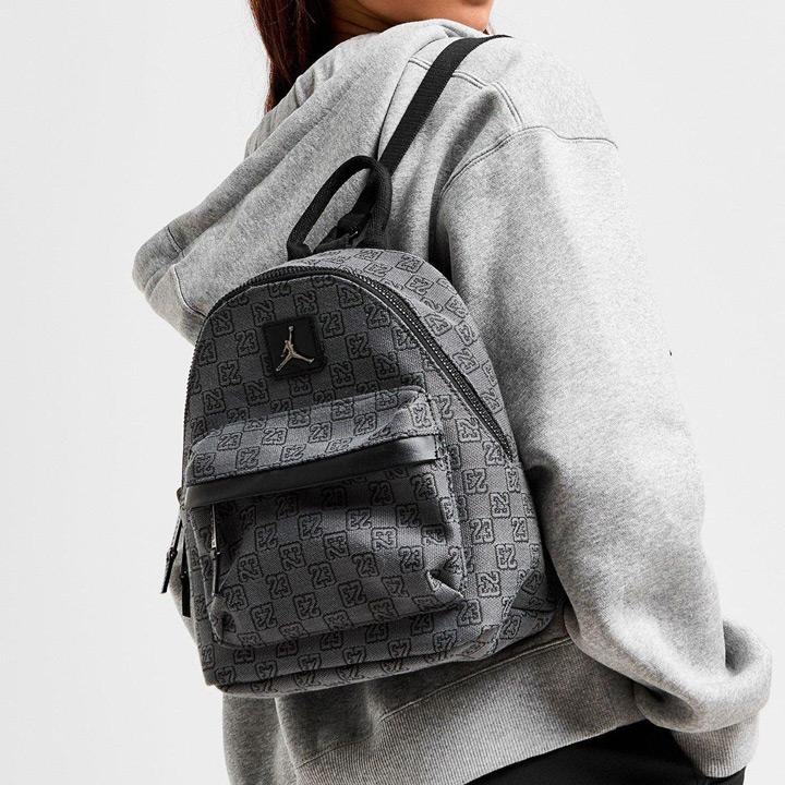 Jordan Nike / ナイキ ジョーダン MONOGRAM MINI BACKPACK Jordan Nike / ナイキ ジョーダン MONOGRAM MINI BACKPACK