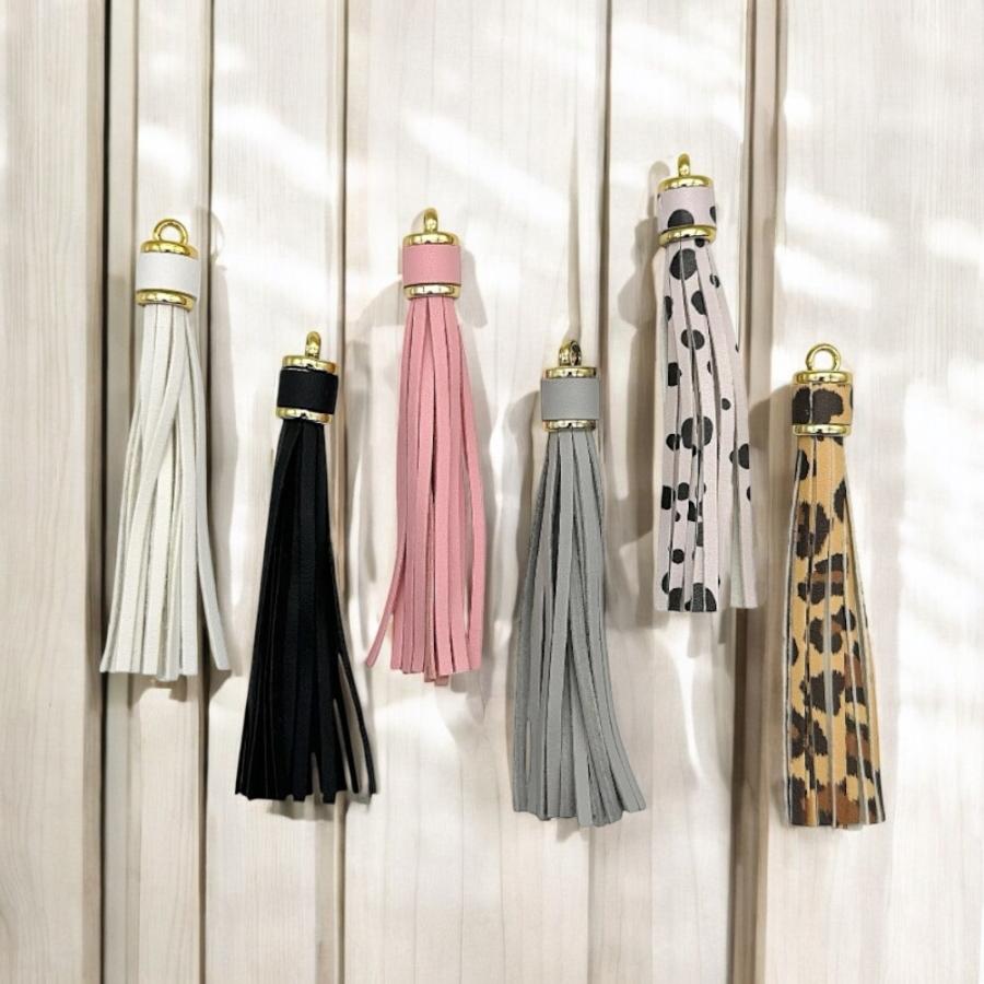 合皮タッセルチャーム フェイクレザー 約11cm キーホルダー バッグ