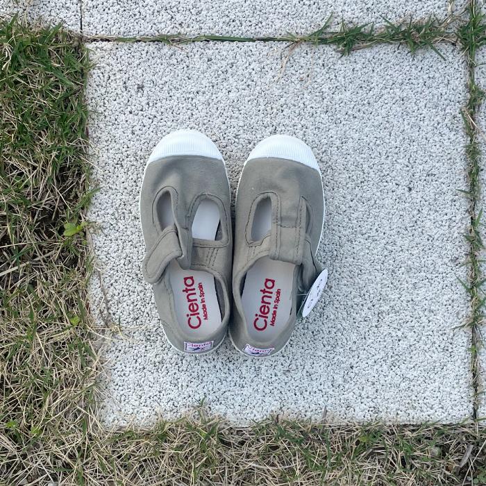 Tストラップ | cienta シエンタ 【日本正規品】Tストラップシューズ  ベルクロ シエンタ 靴  12.5cm-21cm  ベビー キッズ | Cienta | 21