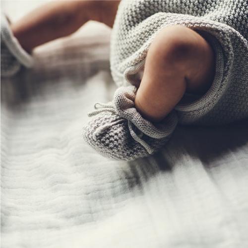 ギフトセット |  MARLMARL マールマール MOY newborn box | 名入れ刺繍 オーガニック 男の子 女の子 ロンパース 帽子 ミトン ブーティ 4点セット 出産祝い | MARLMARL | 14