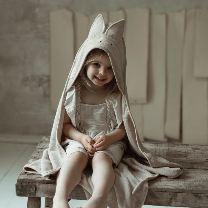 フード付き バスタオル | mymemi マイメミ Bamboo Hooded Towel [85x85cm] | 竹繊維 やわらか 抗菌 出産祝い 名入れ刺繍 うさぎくま 風呂上り プールの画像