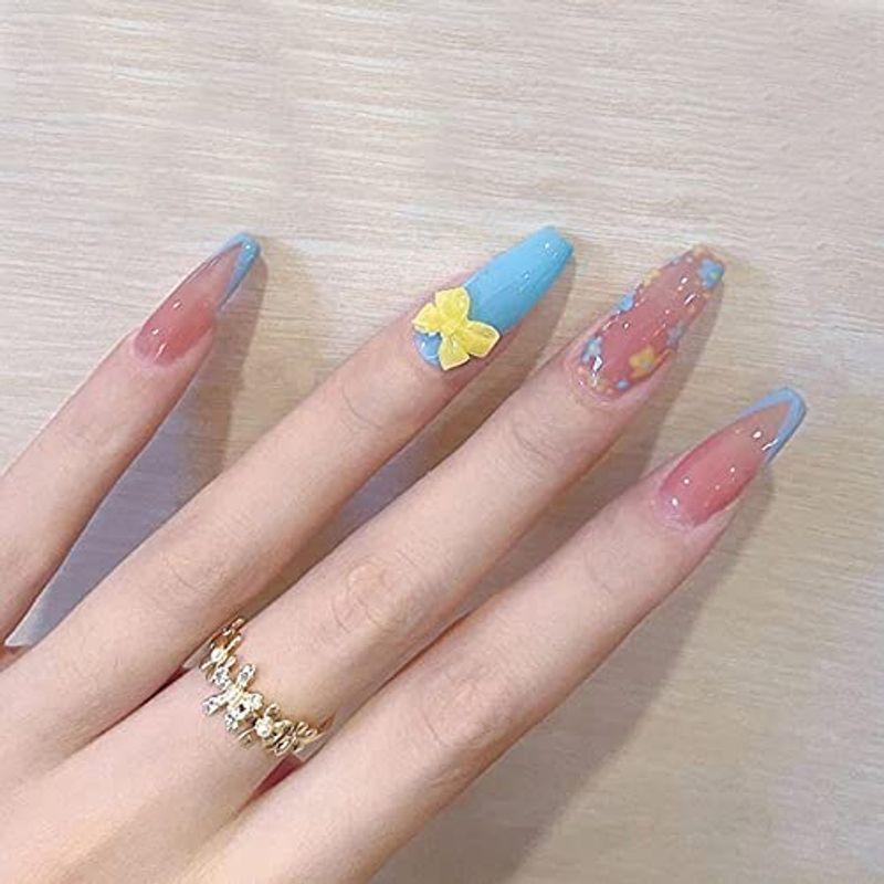 24枚入り ネイルチップ とんがり フレンチ ネイル 大人 ブルー 水色ネイル 優しい色合いの押し花と蝶々を合わせた 春らしい大人可愛いデザ チェリー21 通販 Yahoo ショッピング