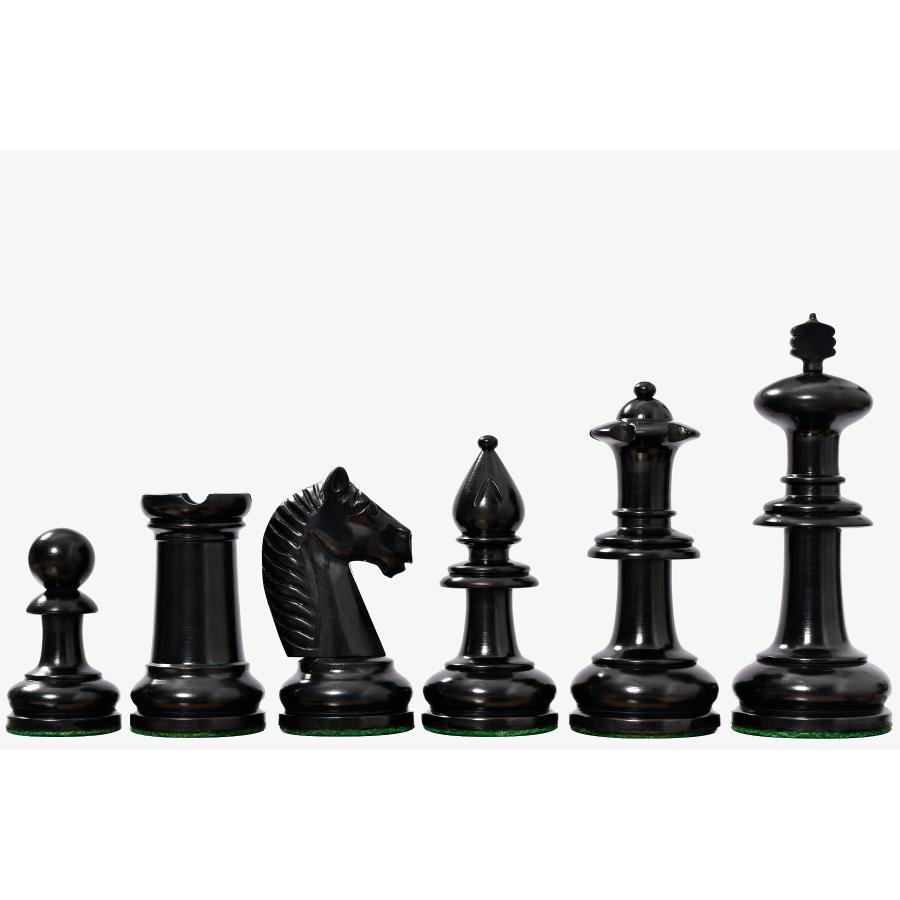 チェスの駒　白黒　アンティーク品 チェスの駒 白黒 アンティーク品