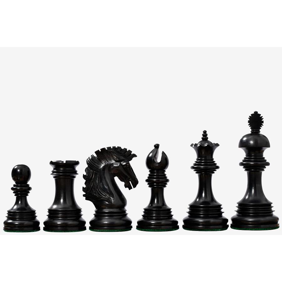 チェスの駒　白黒　アンティーク品 チェスの駒 白黒 アンティーク品 England Vintage メタル製