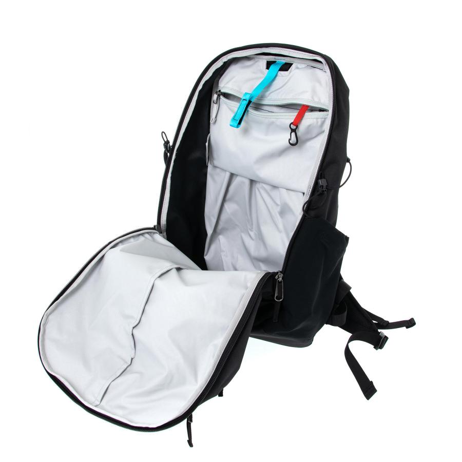 国内正規品 2024年購入　アークテリクス　mantis26 バックパック ARC'TERYX [アークテリクス正規代理店] Mantis 26 Backpack