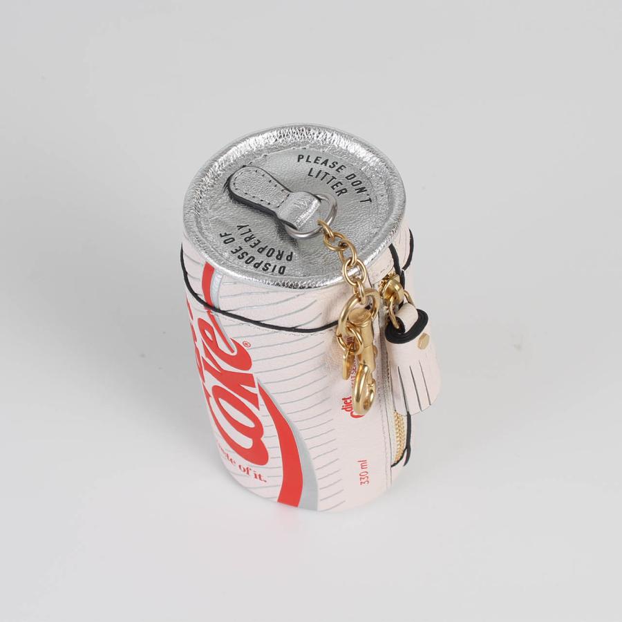 ANYA HINDMARCH（アニヤ・ハインドマーチ） チャーム ANYA BRANDS COIN