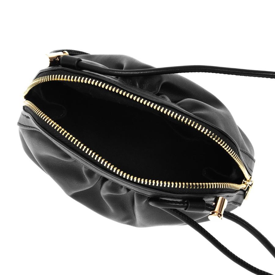 A.P.C.（アーペーセー） バッグ ショルダーバッグ ブラック NINON