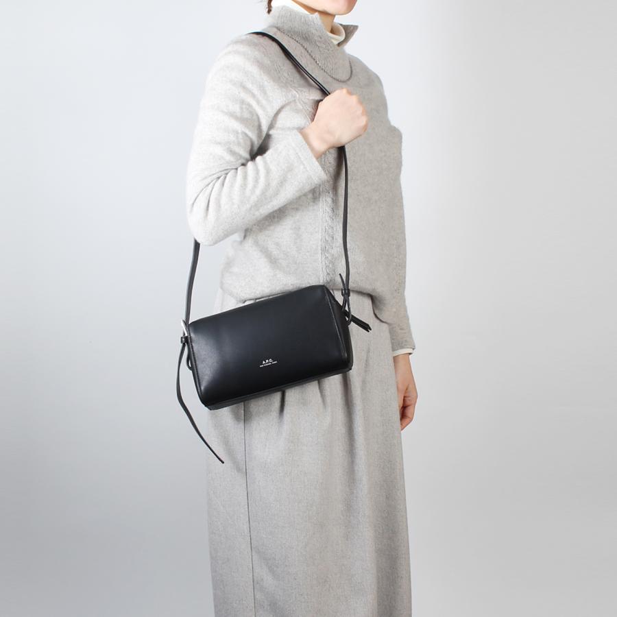 A.P.C.（アーペーセー） バッグ ショルダーバッグ NINO CAMERA BAG