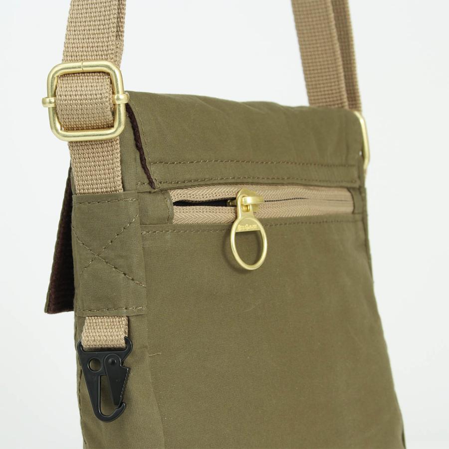Barbour（バブアー） バッグ ショルダーバッグ TRANSPORT CROSS BODY