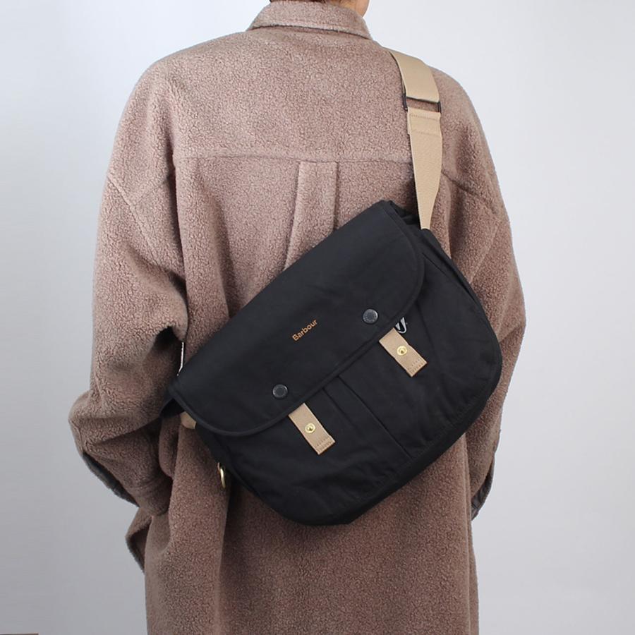 Barbour（バブアー） バッグ ショルダーバッグ TRANSPORT RIEVER