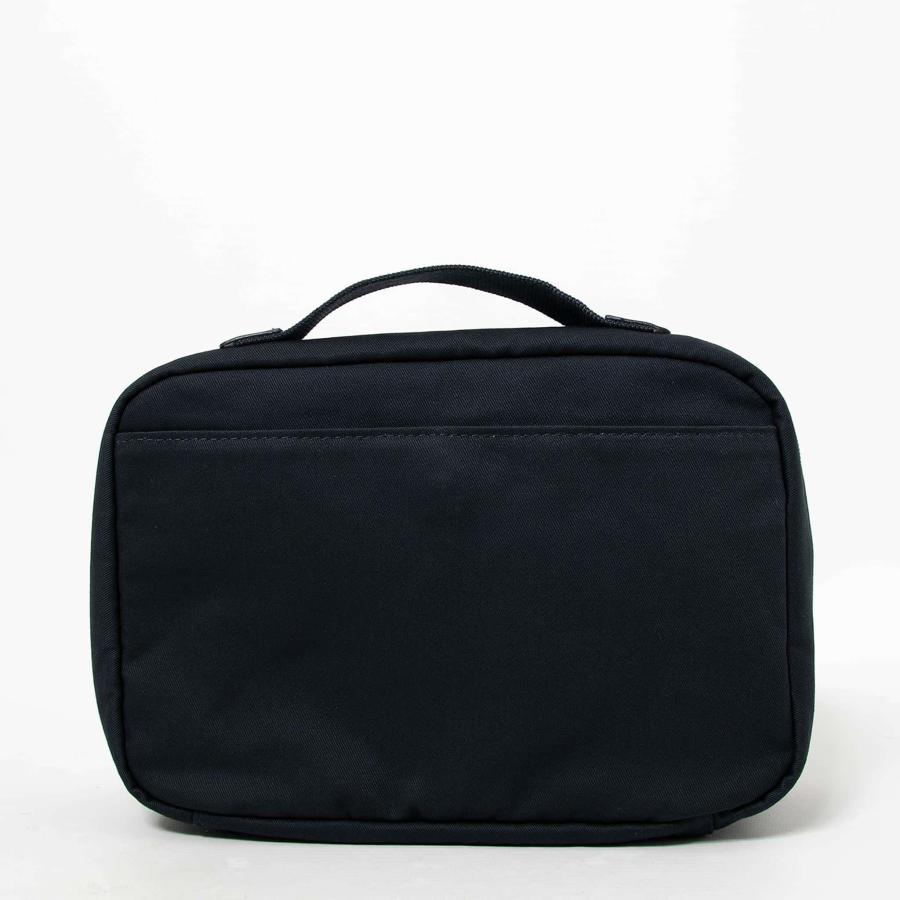 Barbour（バブアー） ポーチ CASCADE ZIP AROUND WASHBAG メンズ
