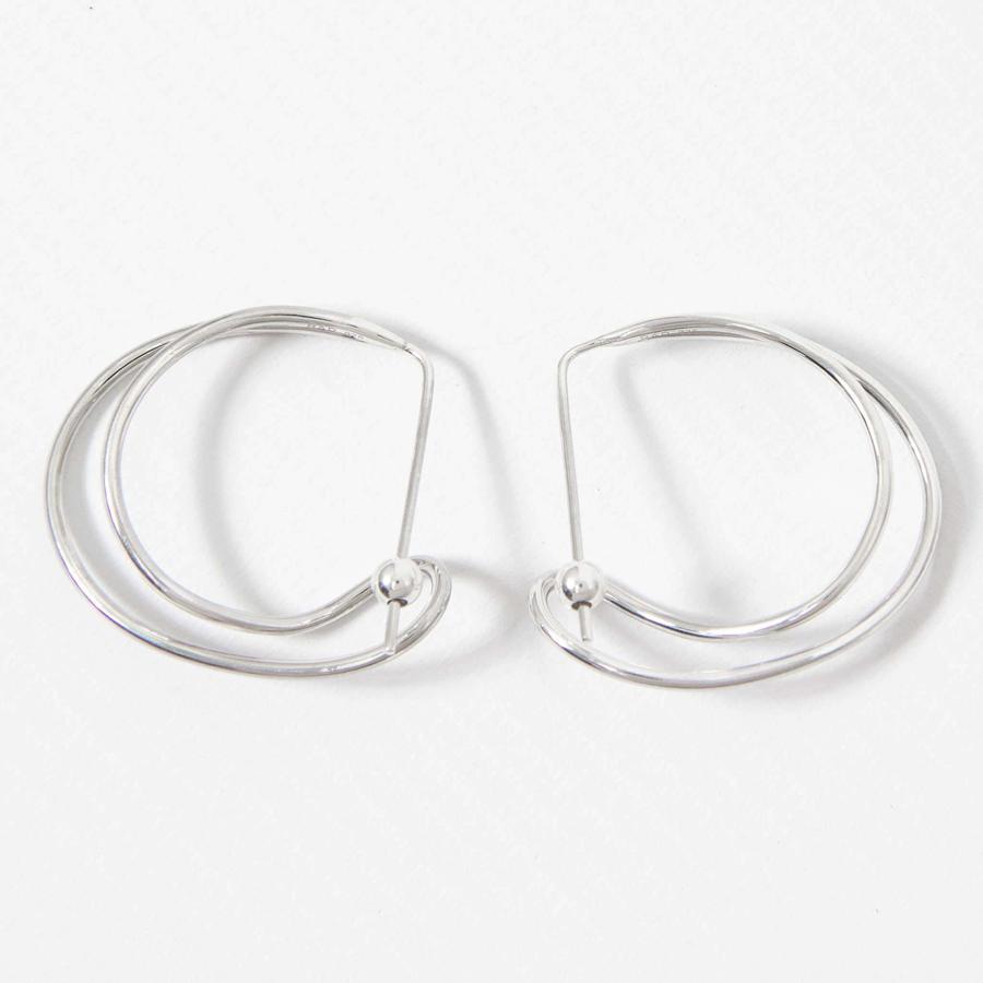 BAR JEWELLERY（バージュエリー） ピアス CROSSED PATHS EARRINGS