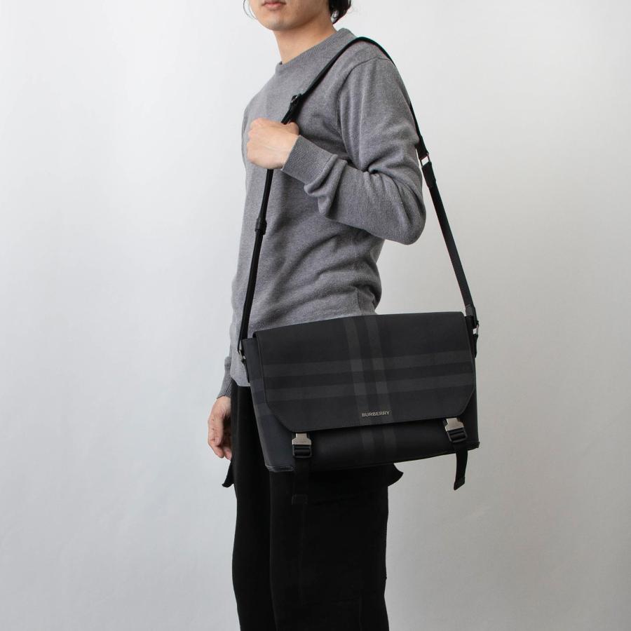 返品交換不可】 バーバリー 1304L メガチェック メッセンジャーバッグ