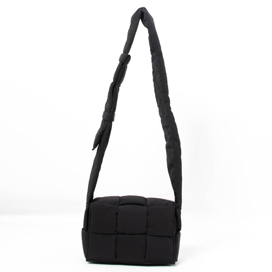 BOTTEGA VENETA（ボッテガ・ヴェネタ） バッグ ショルダーバッグ