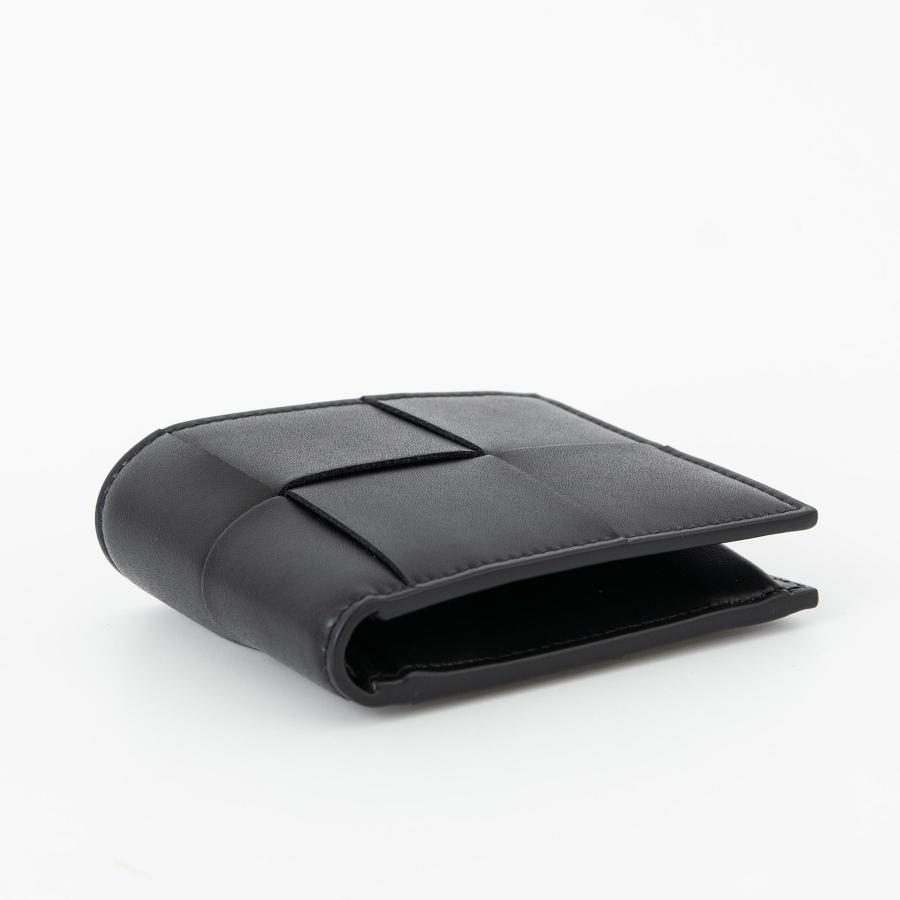 ボッテガヴェネタ BOTTEGA VENETA 財布 二つ折り財布(小銭入れ付き) CASSETTE BI-FOLD WALLET WITH COIN PURSE カセット メンズ 749455 VBWD2 : btg-slg0677 : ChelseagardensUK - 通販 - Yahoo!ショッピング ボッテガヴェネタ BOTTEGA VENETA 財布 二つ折り財布(小銭入れ付き) CASSETTE BI-FOLD WALLET WITH COIN PURSE カセット メンズ 749455 VBWD2 : btg-slg0677 : ChelseagardensUK - 通販 - Yahoo!ショッピング